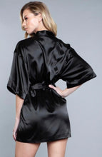 Load image into Gallery viewer, Karess